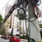 Por que é importante e ao mesmo tempo tão difícil enterrar os cabos elétricos de São Paulo; são só 0,3% em uma rede de 20 mil km