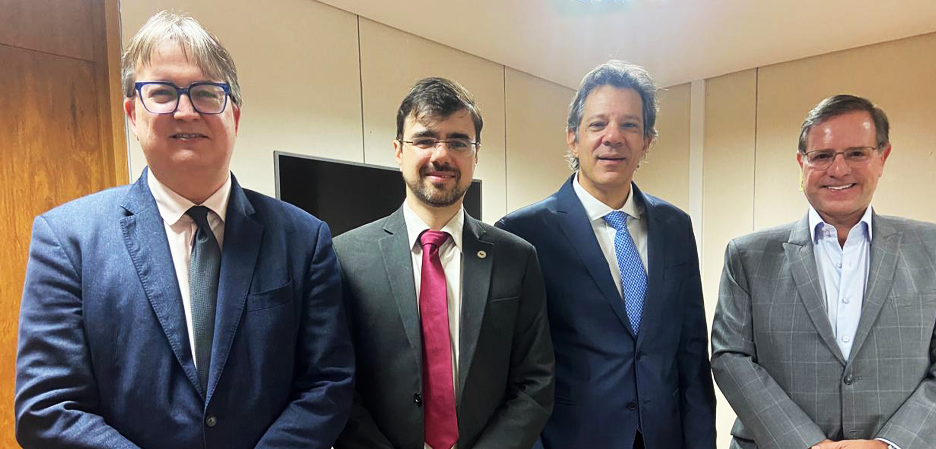 Em discurso no Encontro da Indústria da Construção, Haddad reforça papel estratégico da construção civil e antecipa propostas para ampliar crédito sem afetar o FGTS.